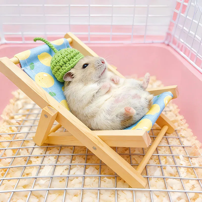 Small Pet Beach Chair, Hamster Bed Toy for Rest Play Sleep, Mini Furniture & Cage Decor for Small Animals